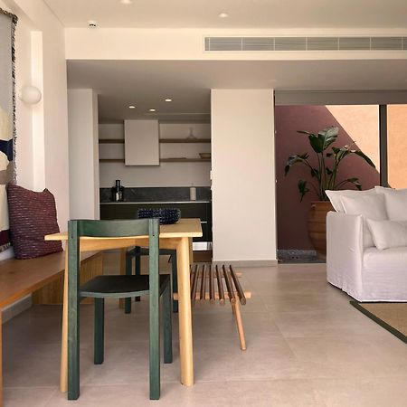 Plethora Luxury Suites Rodhiá Eksteriør billede