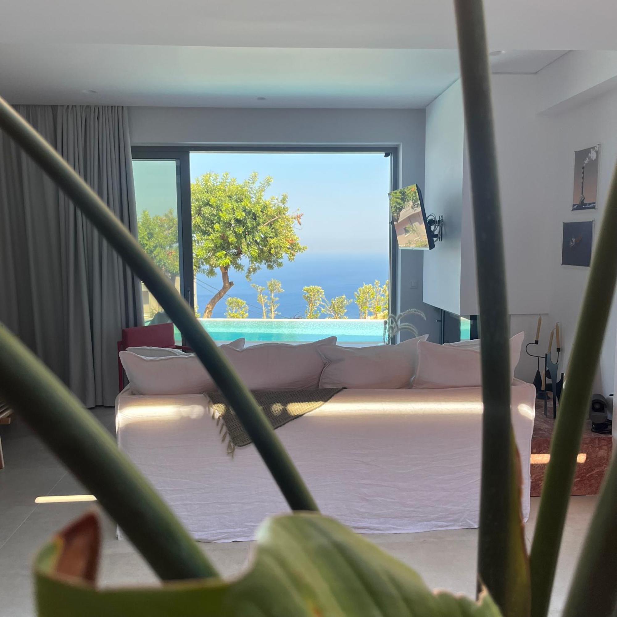 Plethora Luxury Suites Rodhiá Eksteriør billede