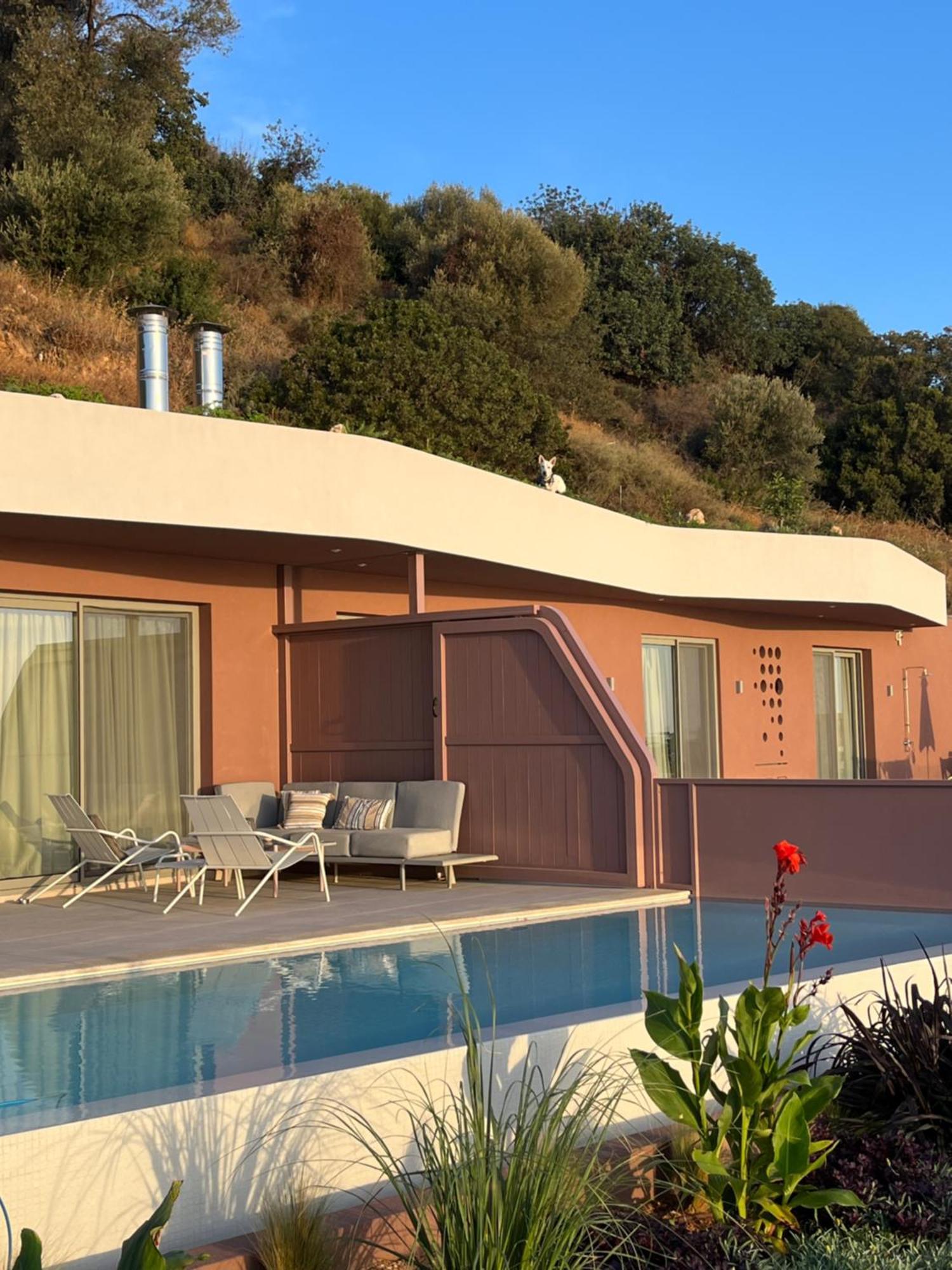 Plethora Luxury Suites Rodhiá Eksteriør billede